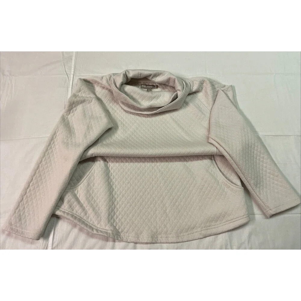 Victory Outfitters Women’s Large Pullover Quilted Jacket Cream Minimalist